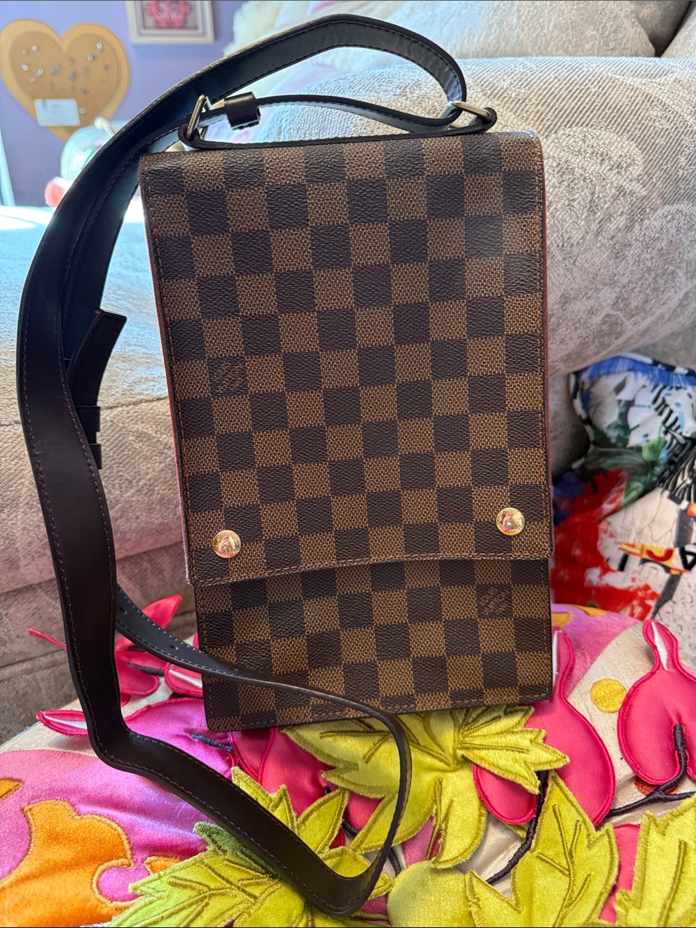 Authentic Louis Vuitton Vintage ‘98 Damier Ebene Portobello Crossbody Bag VI0968